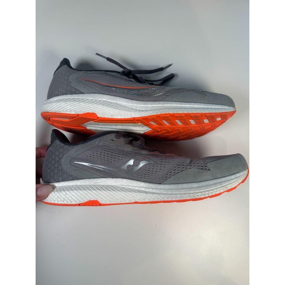 Saucony FREEDOM Running Shoe S20617-20 Sneakers Mens Size 11 Gray Orange - Picture 2 of 12
